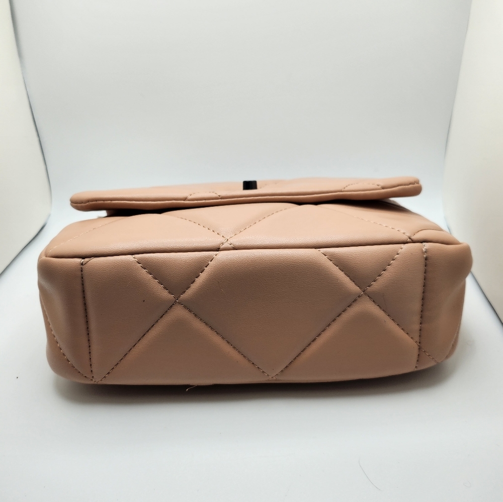 Badgley Mischka | Peach Creme & Black Diamond-Quilted Logo Messenger Bag - Picture 6 of 8